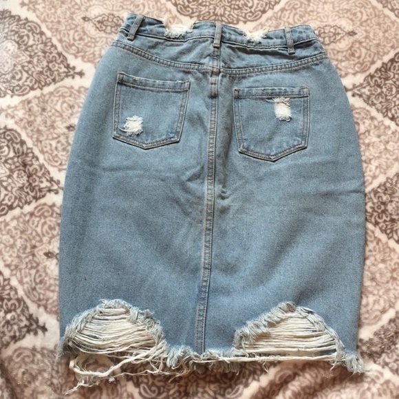 Missguided Distressed Denim Midi Skirt - Picture 8 of 9